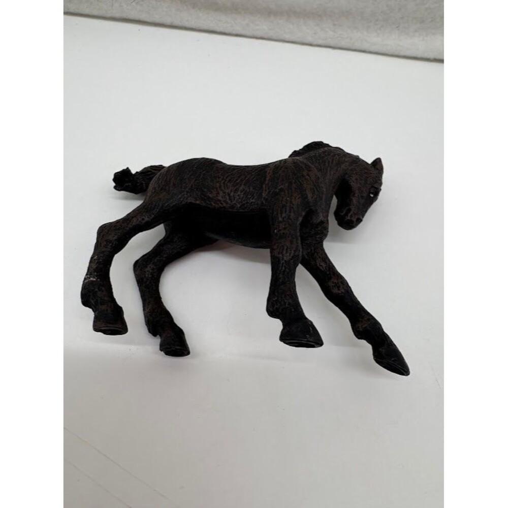 Papo Dark Brown Horse With Black Mane - Picture 3 of 4